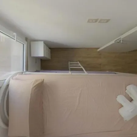 Casa Simic 아파트호텔 마르자메미