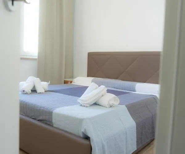 Ξενοδοχείο με διαμερίσματα Casa Simic